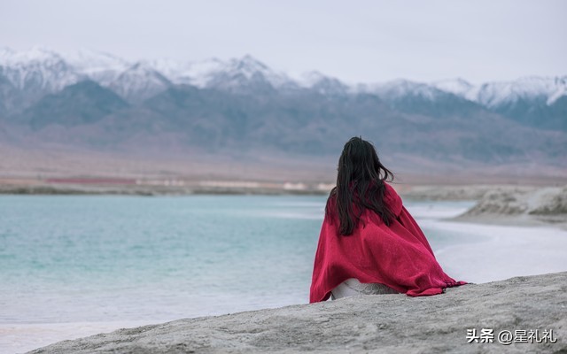 “前男友业主群聊骚，我果断分手后，曾悔得肠子都青”