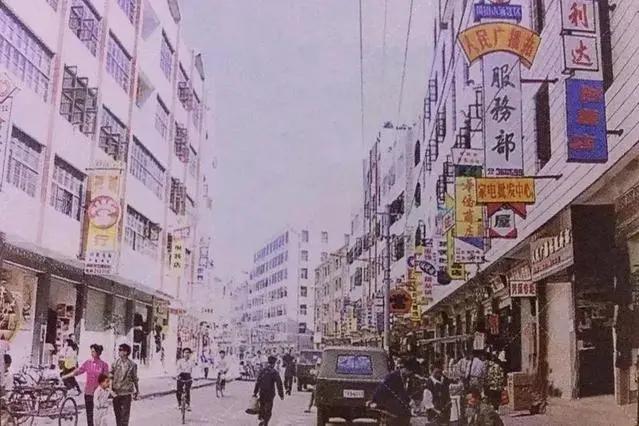 莆田最繁华的商业街白天,莆田最高端的商业街