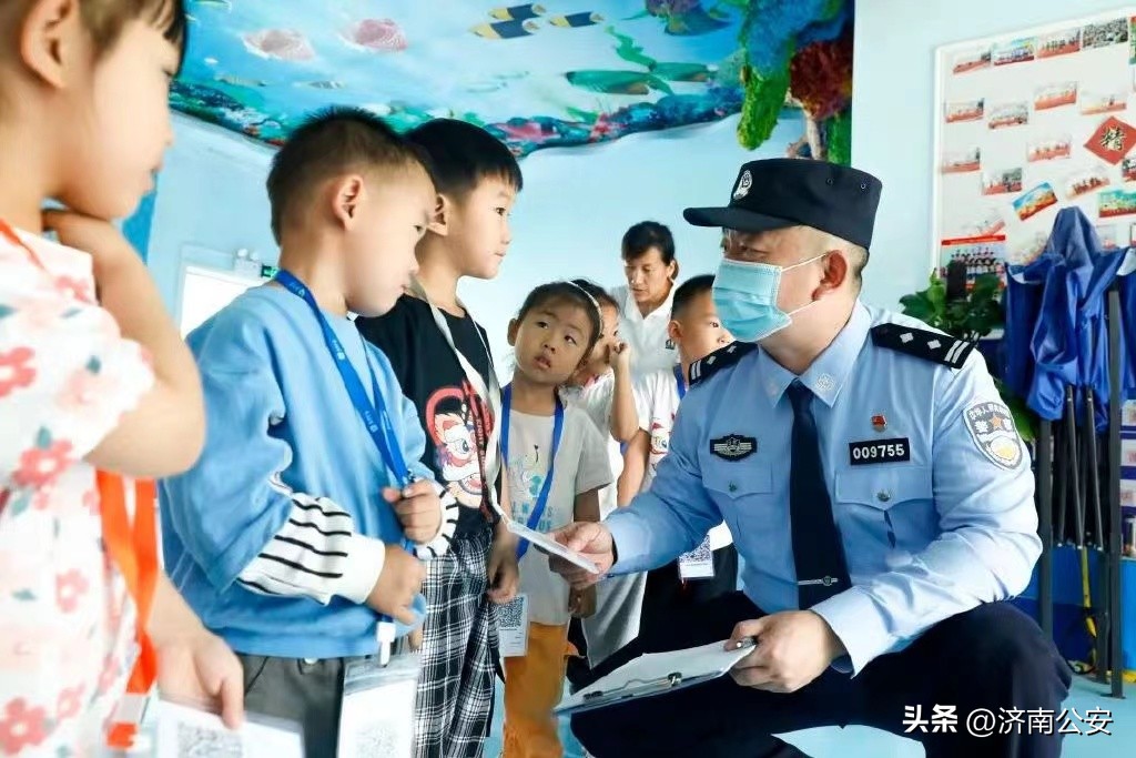 要不要感受下出门见景（警）！