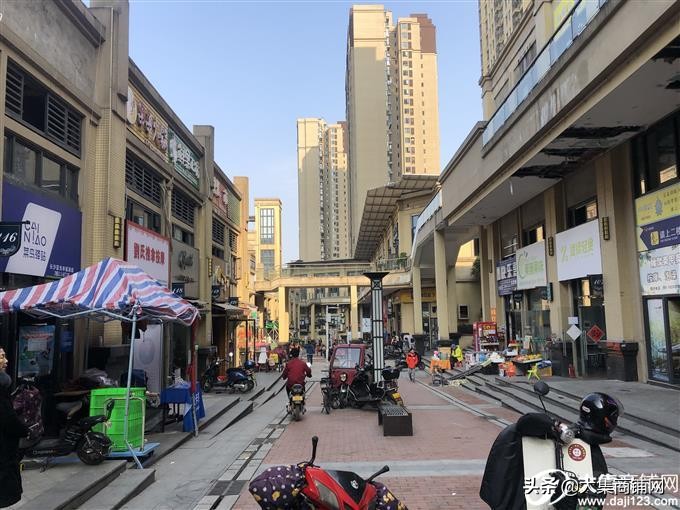 长沙桔园小区4片门面转让信息,长沙望城区新菜市场门面招租