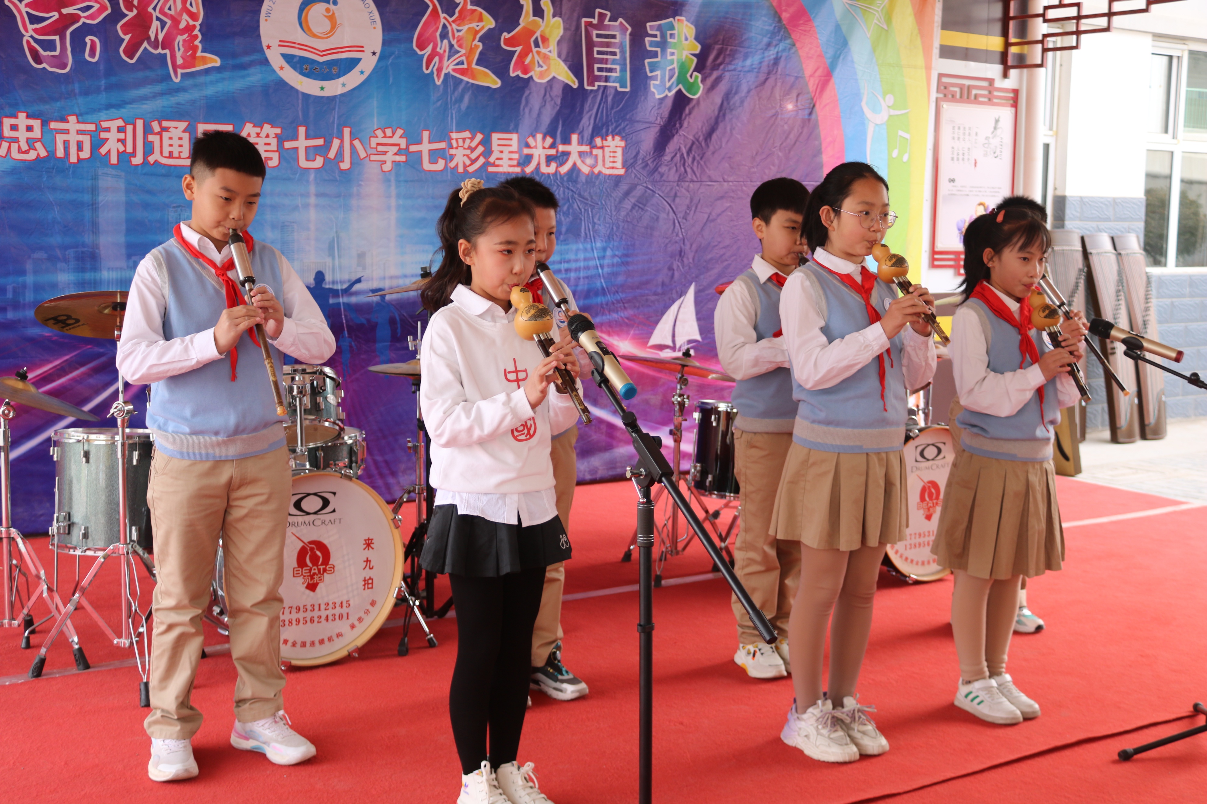 小学音乐课中如何渗透美育,语文教学中美育渗透的案例研究