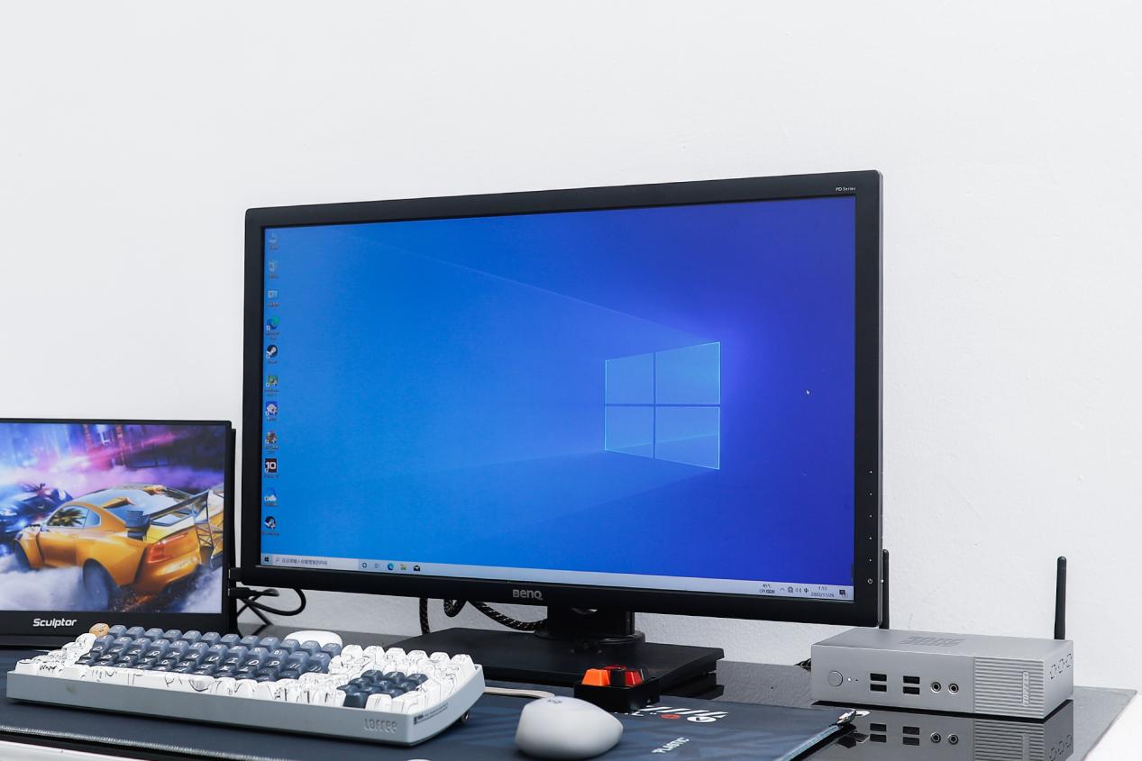 这才叫“多屏”最强电脑！极夜8110m微型小主机：一机四屏够不？