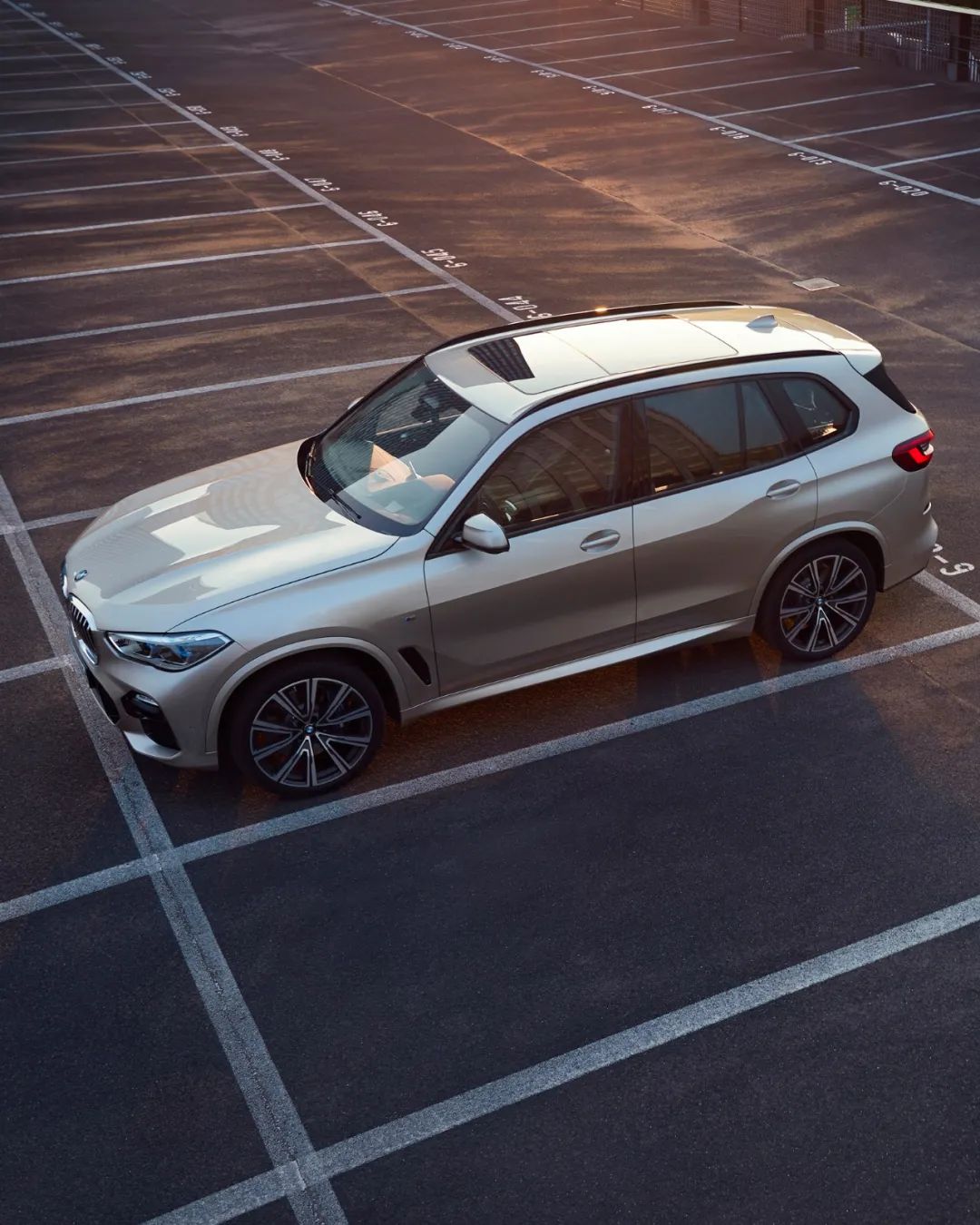 宝马油漆色号大全,宝马车漆颜色代码大全