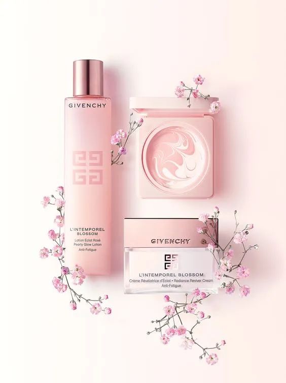 奥迪车标改黑色logo,奥迪换黑车标