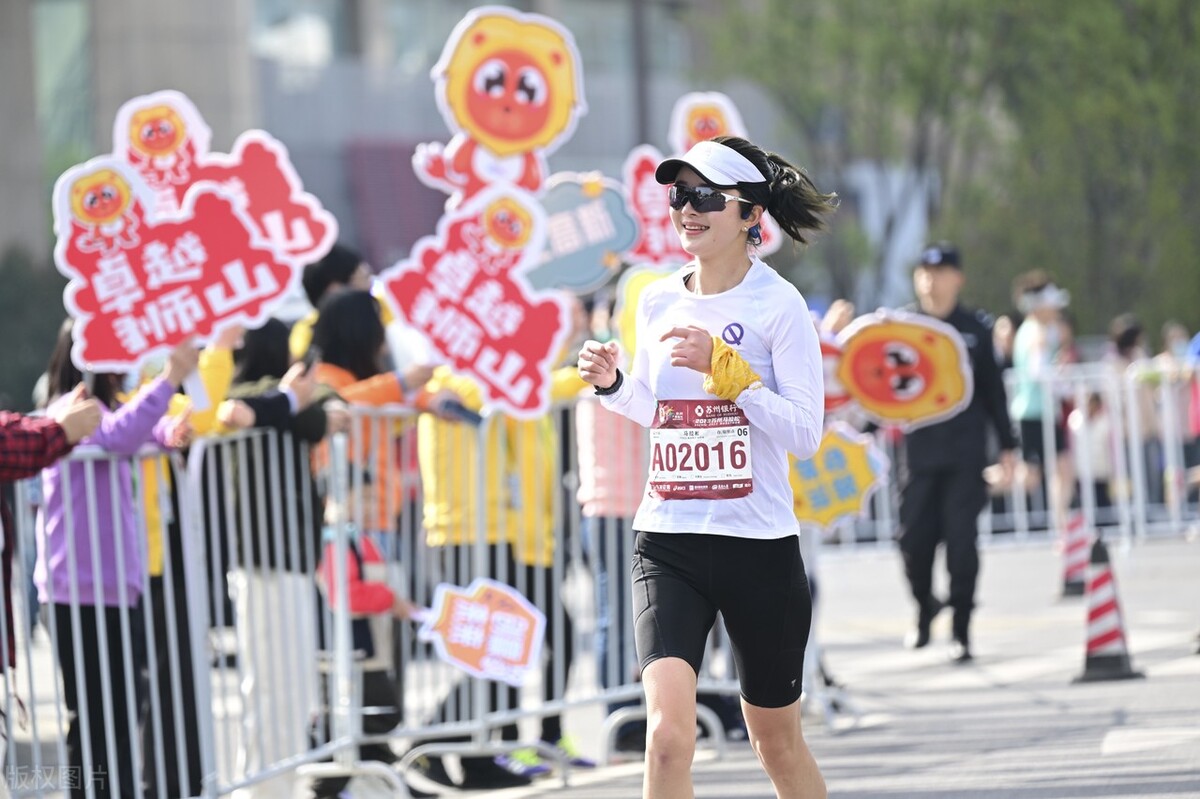 跑马拉松花自己的钱,跑马拉松是为了钱吗