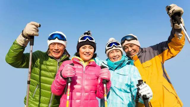 一次交谈让我醒悟，把父母送去旅居养老，比去养老院还要舒服