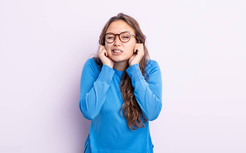 为什么经常听到关门声,为什么有的人关门那么用力