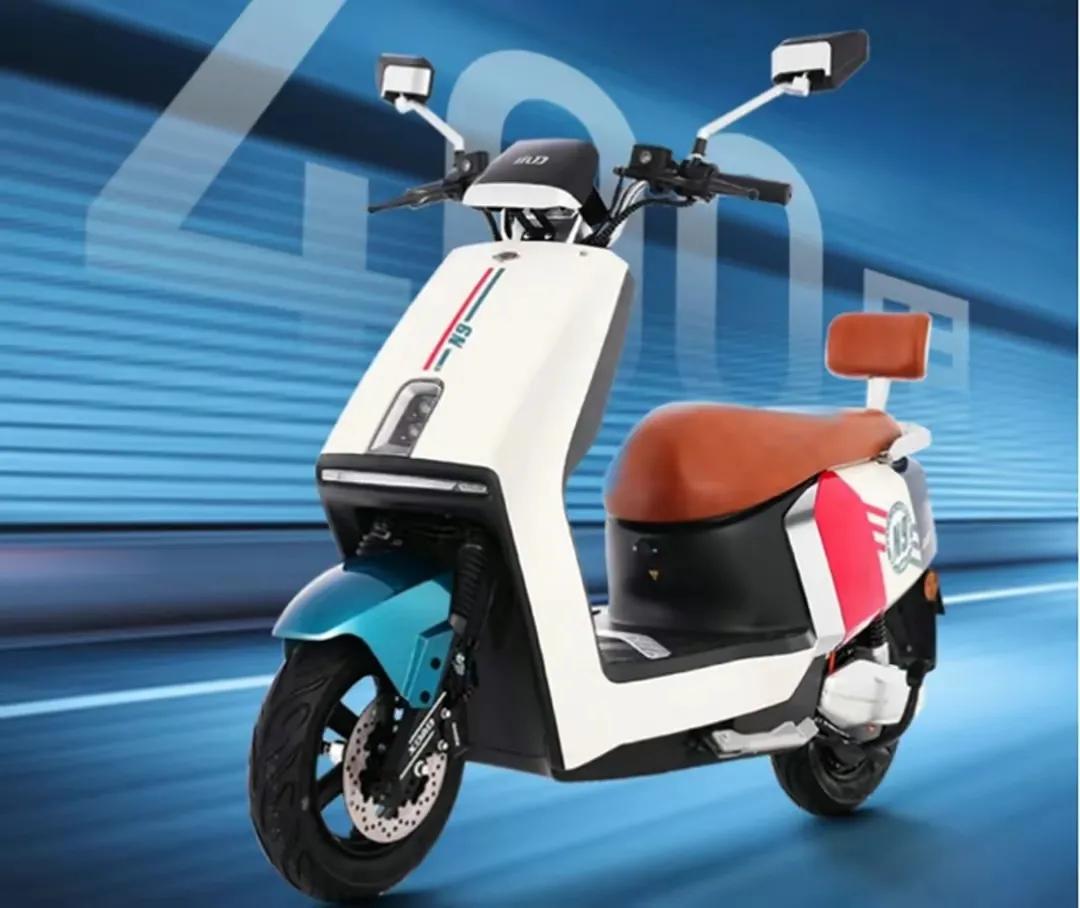 小刀电动车长征版最大尺寸的一款,小刀电动车长征版120km实测