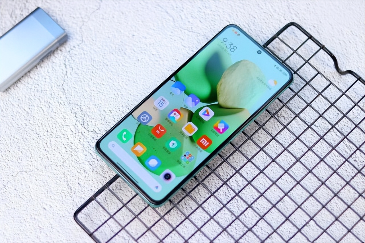 学生党第一次买手机适合哪一款,近期值得买手机推荐入门级