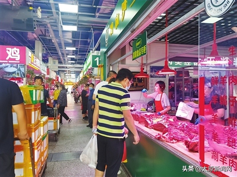 太原早市写真之四“肉联厂”里买卖旺