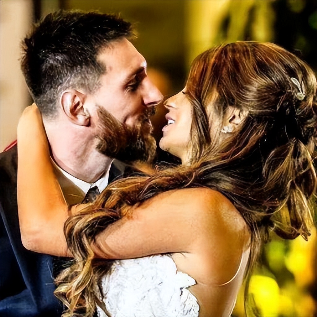 梅西侏儒症身高,球王梅西今年多少岁