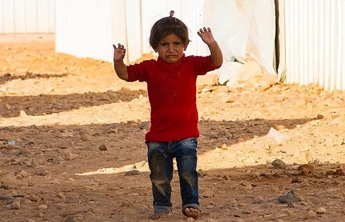 美国铁了心搞乱世界，大卖*火军**，生意到底有多好？