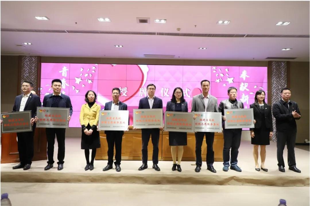 全国优秀志愿者荣誉有啥用,学校优秀志愿者表彰