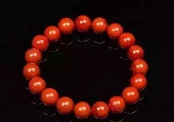 暴涨的玉石图片,涨幅最高3种玉