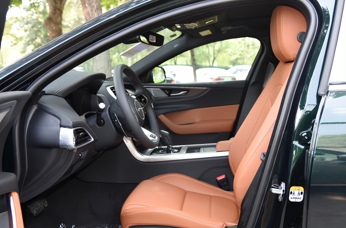 具有英伦风范的捷豹XEL，有何能耐？