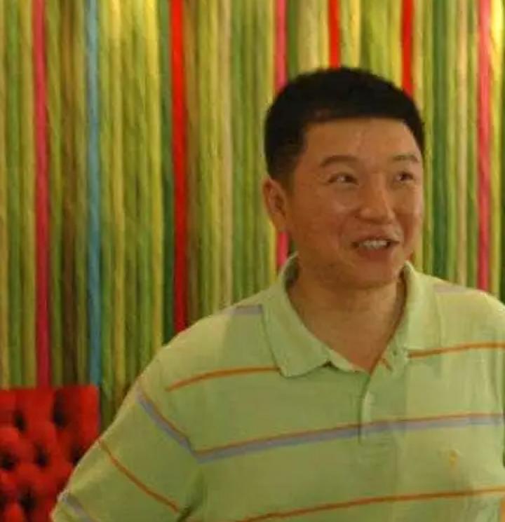 童瑶被张默打后如何翻身,童瑶为什么被张默暴打后续