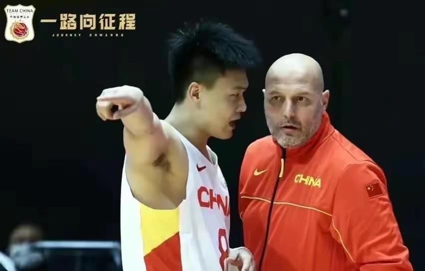 中国男篮vs安哥拉直播胡金秋,中国男篮直播胡金秋