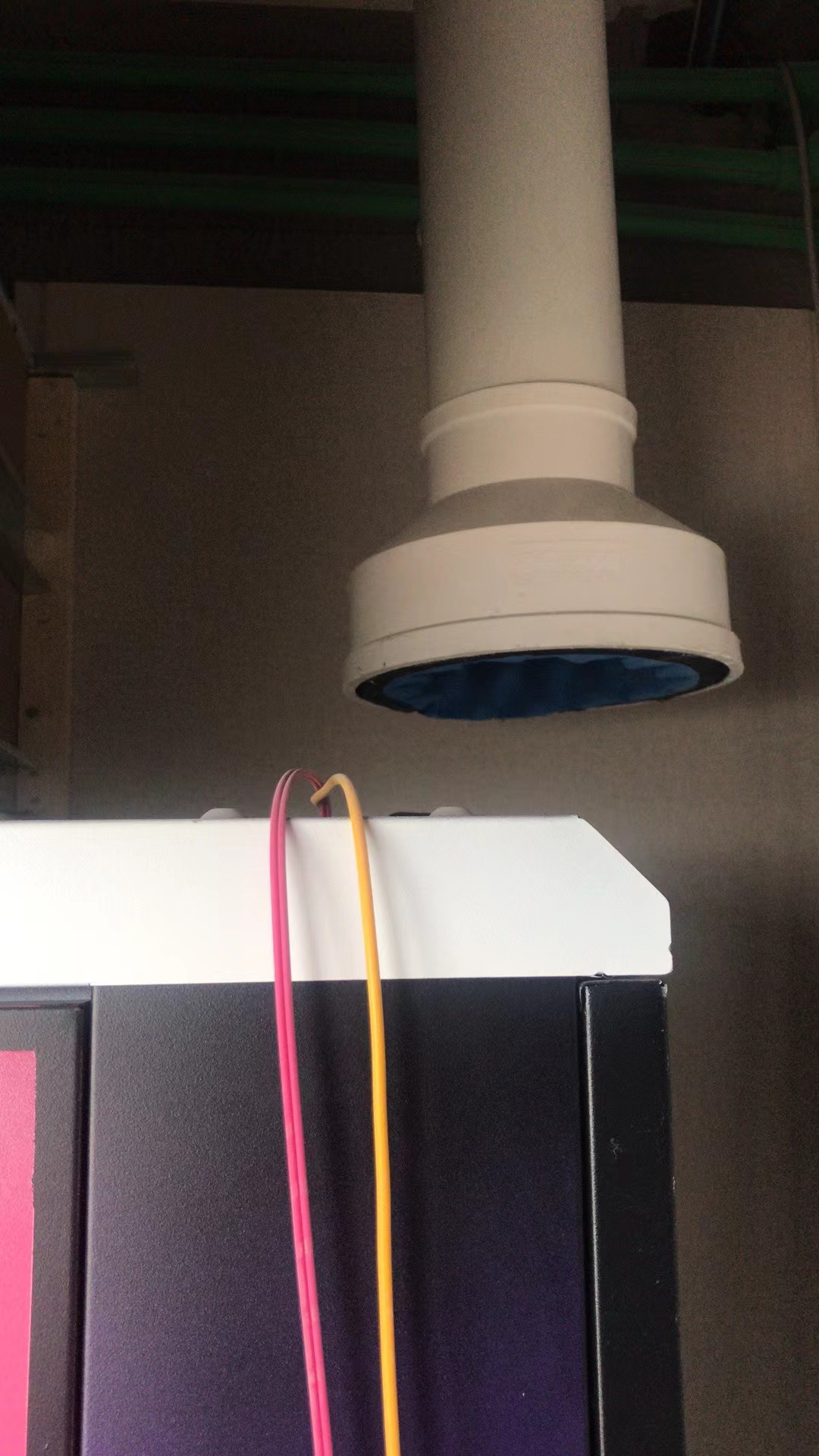 墙壁开关跟墙面开关有什么区别,无墙面开关