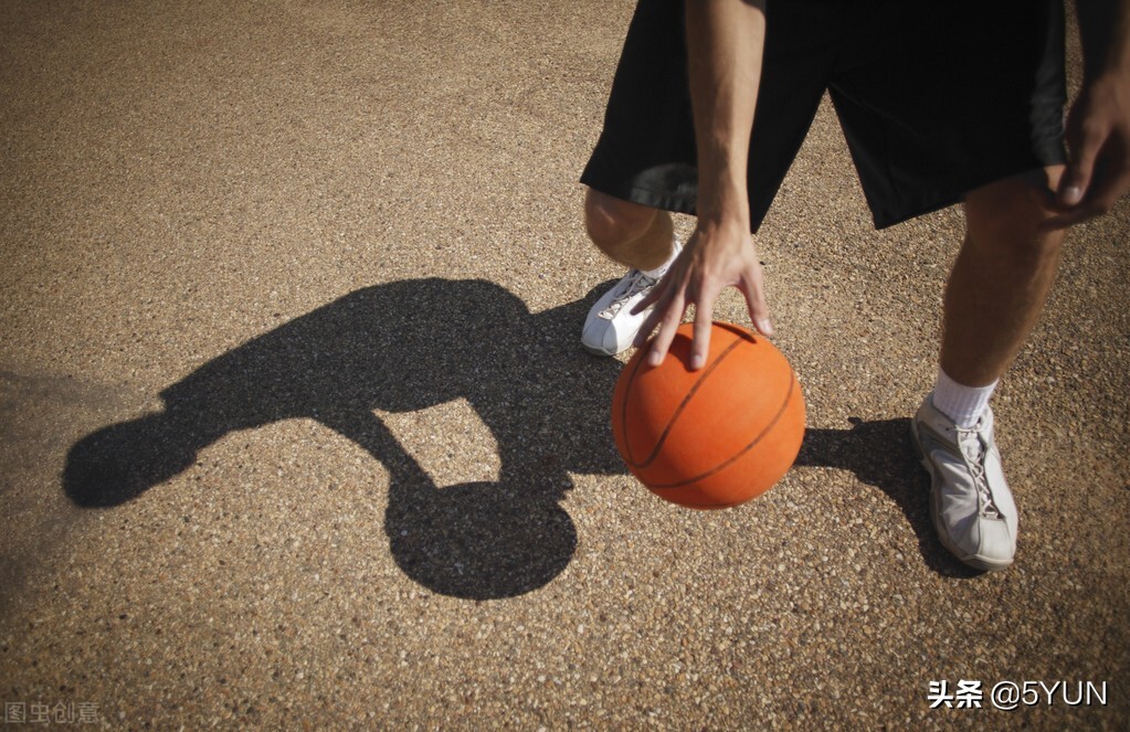 小学生篮球基本功训练顺序图,篮球运球基本功教学从零开始