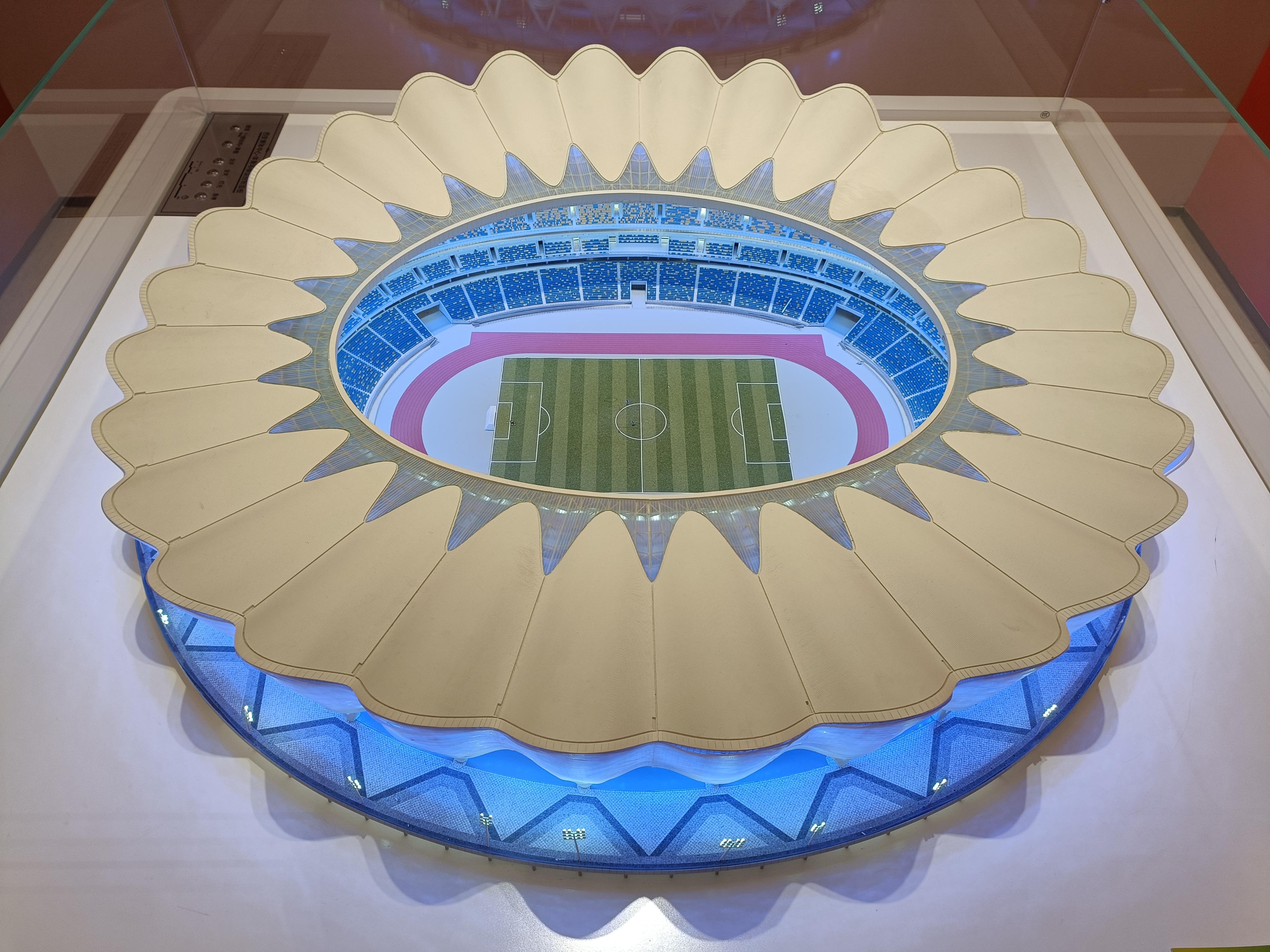 记者参观西安,记者带你走进西安