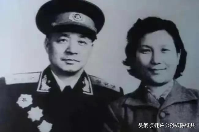 排坛回忆：简易排羽篮馆设计，蕴含开国上将一番用意！自整营区…