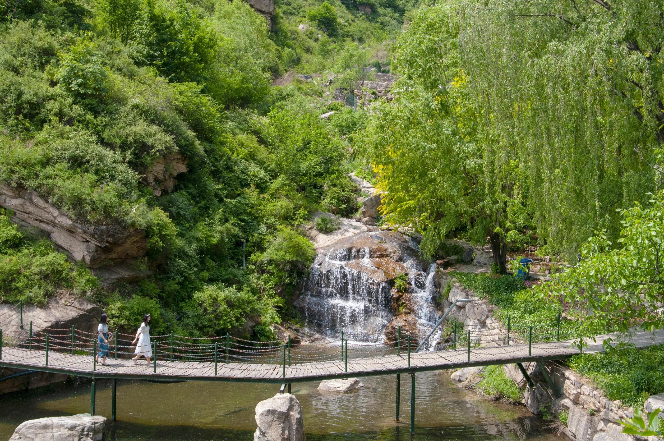 灵寿漫山花溪谷休闲好去处,灵寿花溪谷旅游景区在哪里