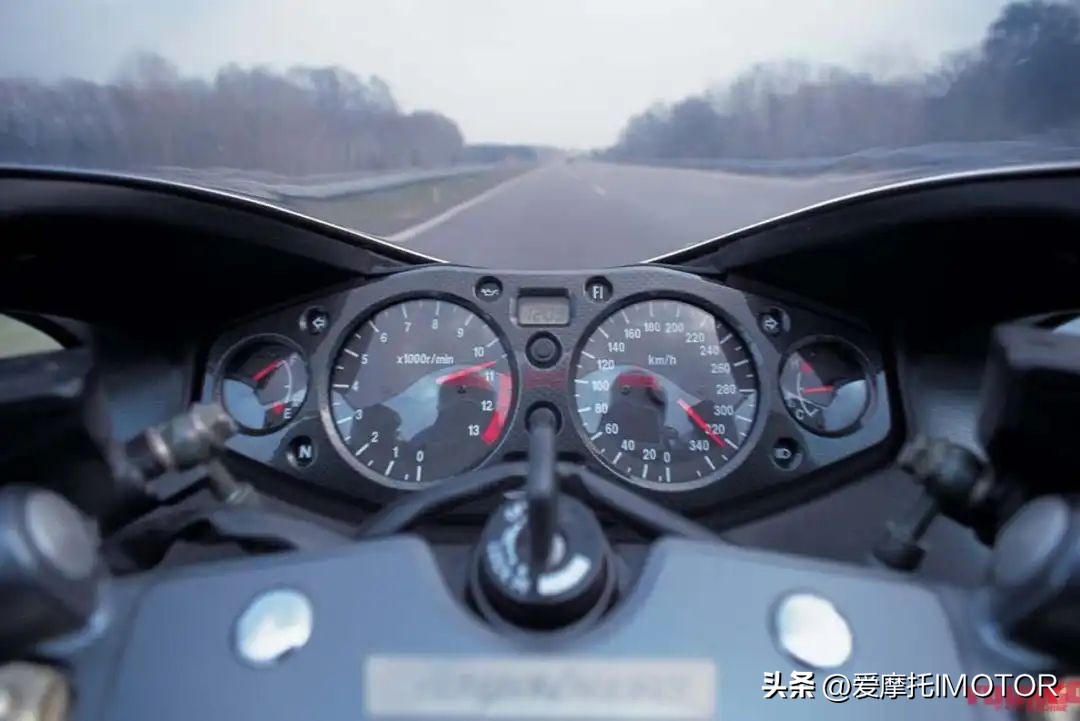 铃木隼GSX1300R25周年纪念版,新款铃木隼超级版本