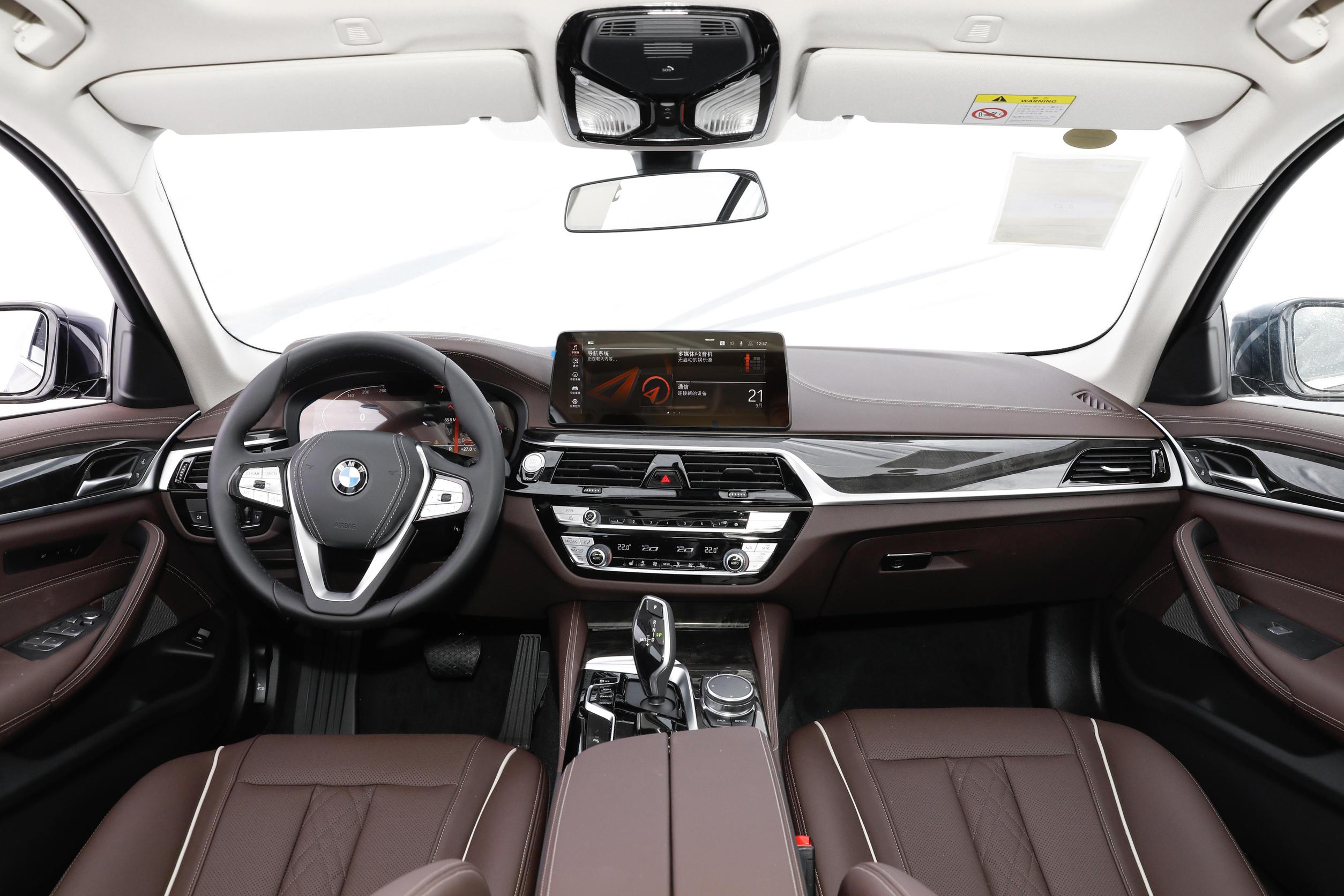 雷克萨斯5系2019,雷克萨斯es200和宝马5系对比