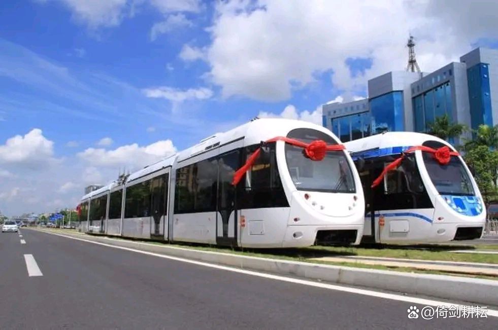 全国有轨电车有哪些城市,中国十个有无轨电车的城市