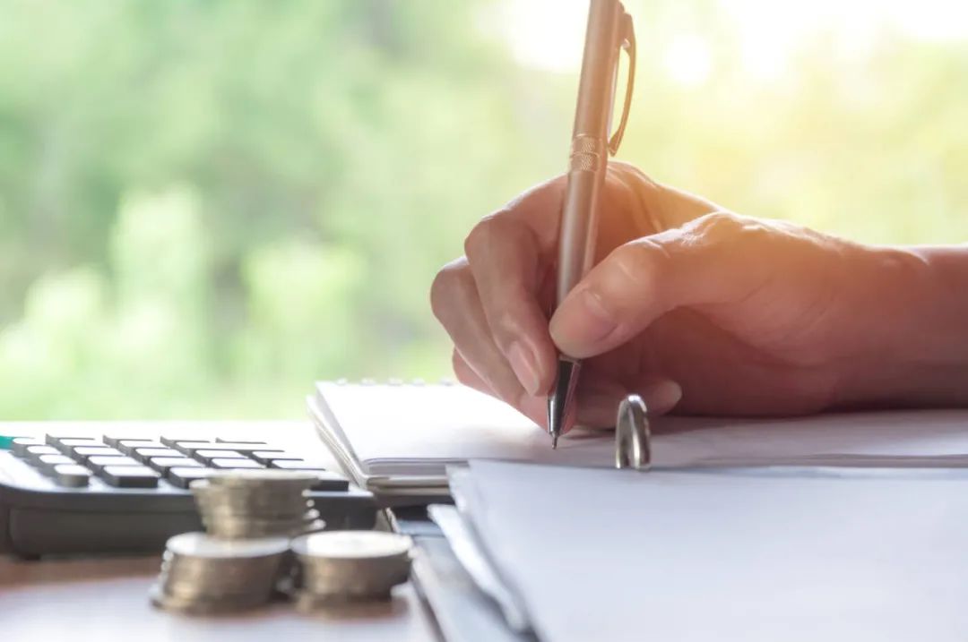 新能源十大妖股,新能源当年最大妖股