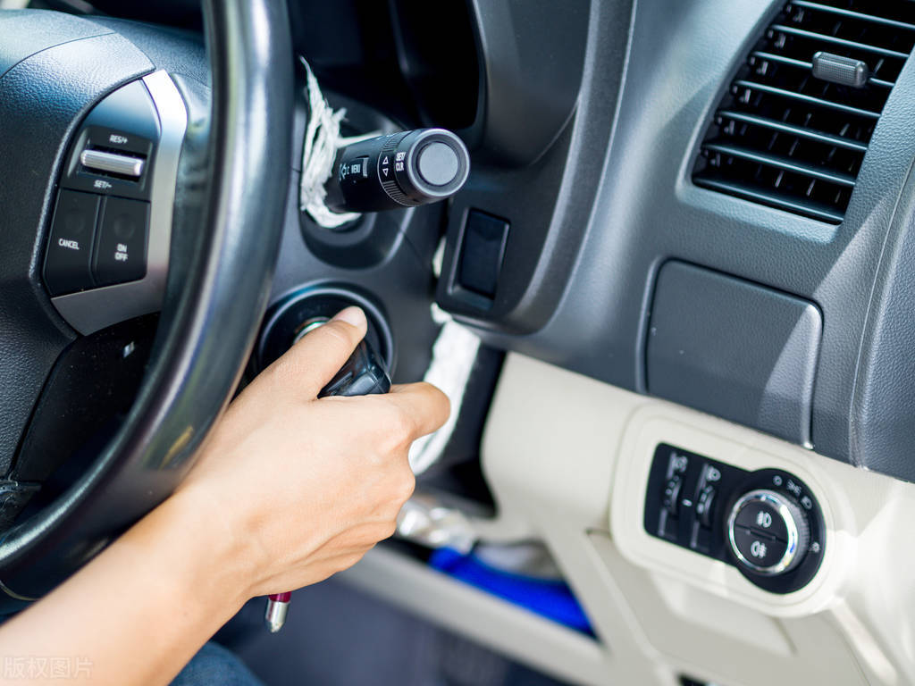 汽车电瓶100ah用90ah的更换可以吗,新手判断汽车电瓶该换的标准