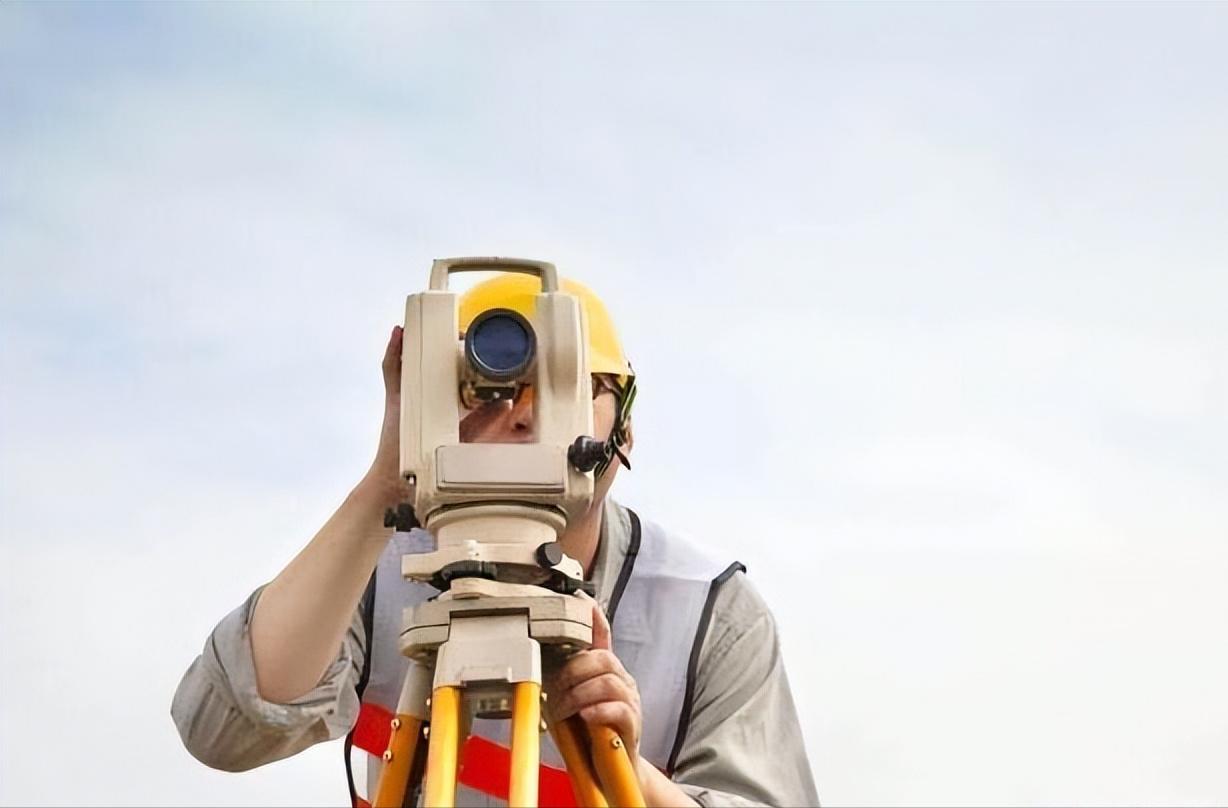 工程三级测量员前景怎么样,工程测量员发展前景