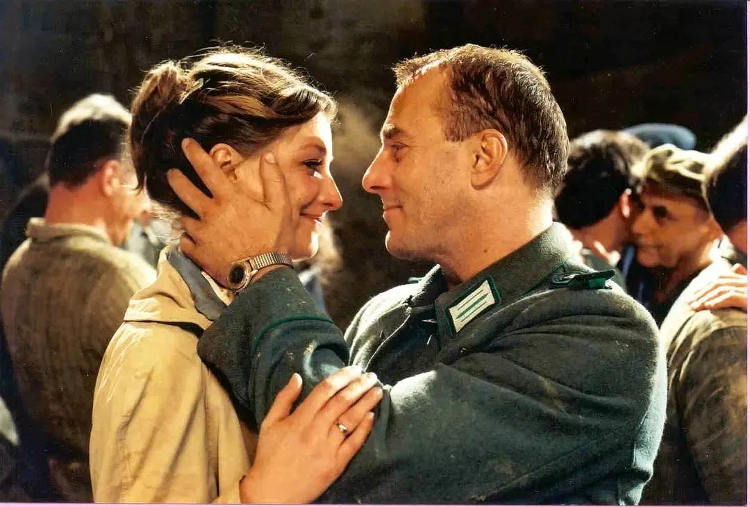 十大必看电影经典动作片,推荐十部精彩电影动作片