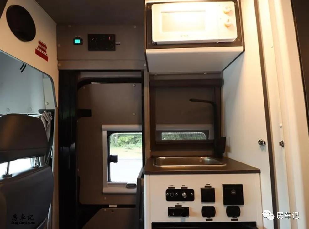 最新款卫航b型房车,卫航f590野兽型房车用车