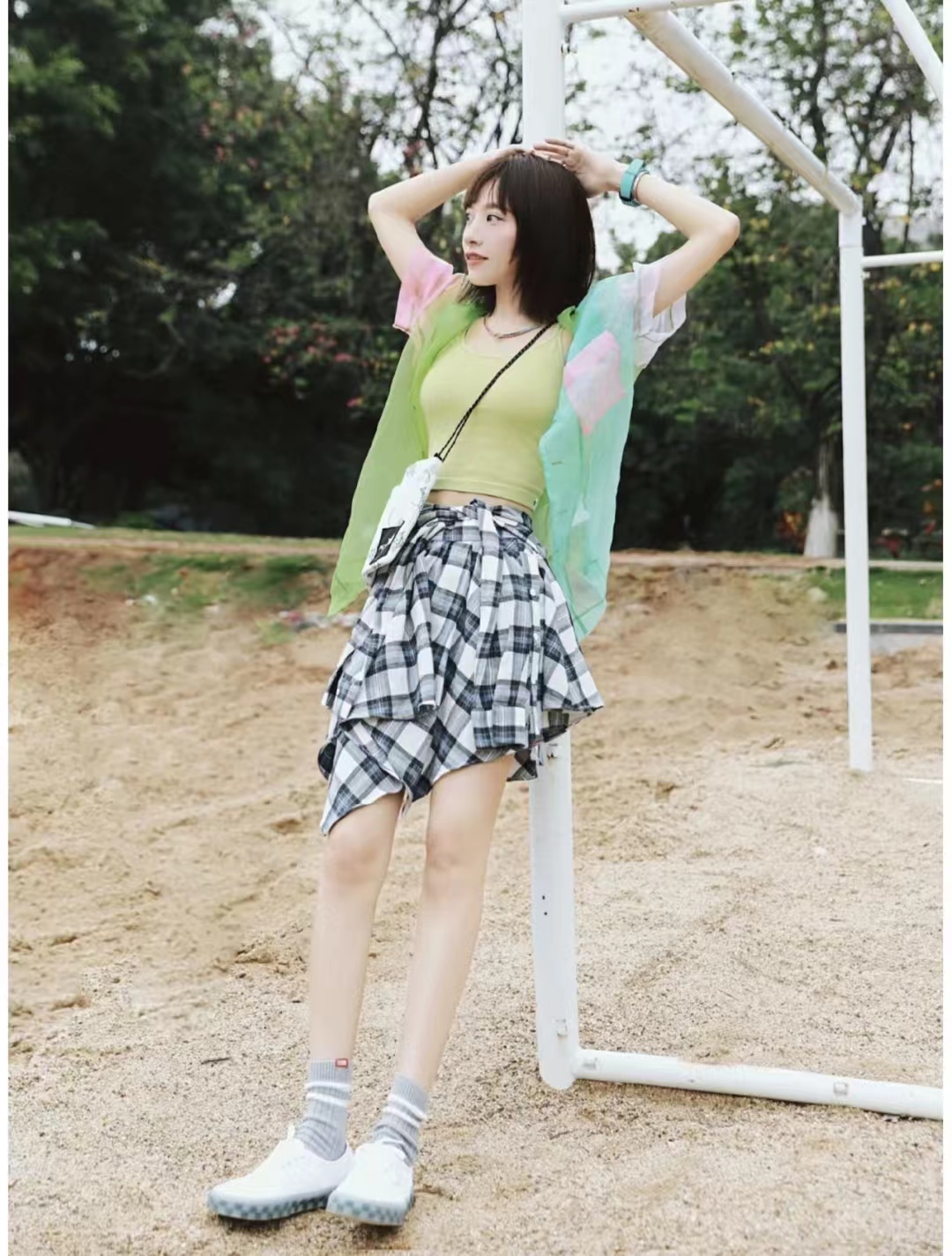 夏天穿什么衣服比较凉快,夏天穿什么衣服比较透气比较不会产生静电