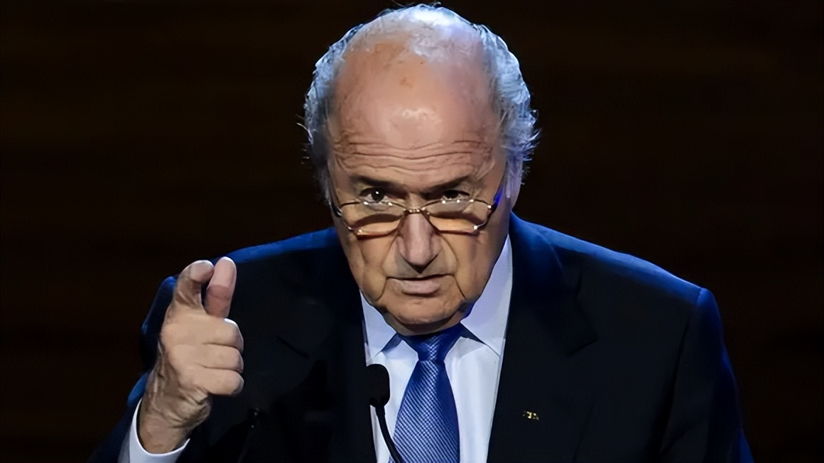 被钉上耻辱柱,被钉上了耻辱柱