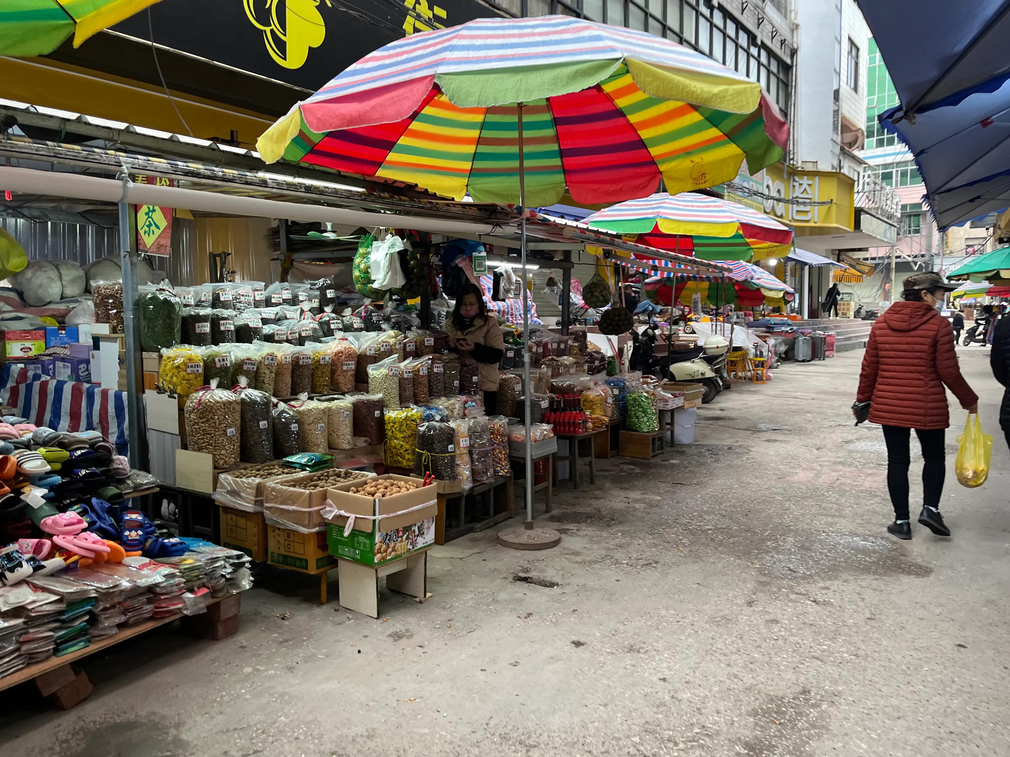 广西乡下特产有哪些,南宁广西特产批发一条街在哪里