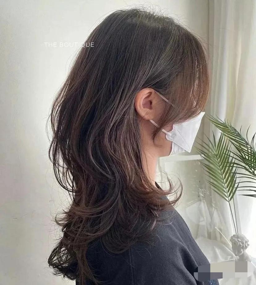 中长发高层次烫发中年人,高层次中长发发型烫发教程