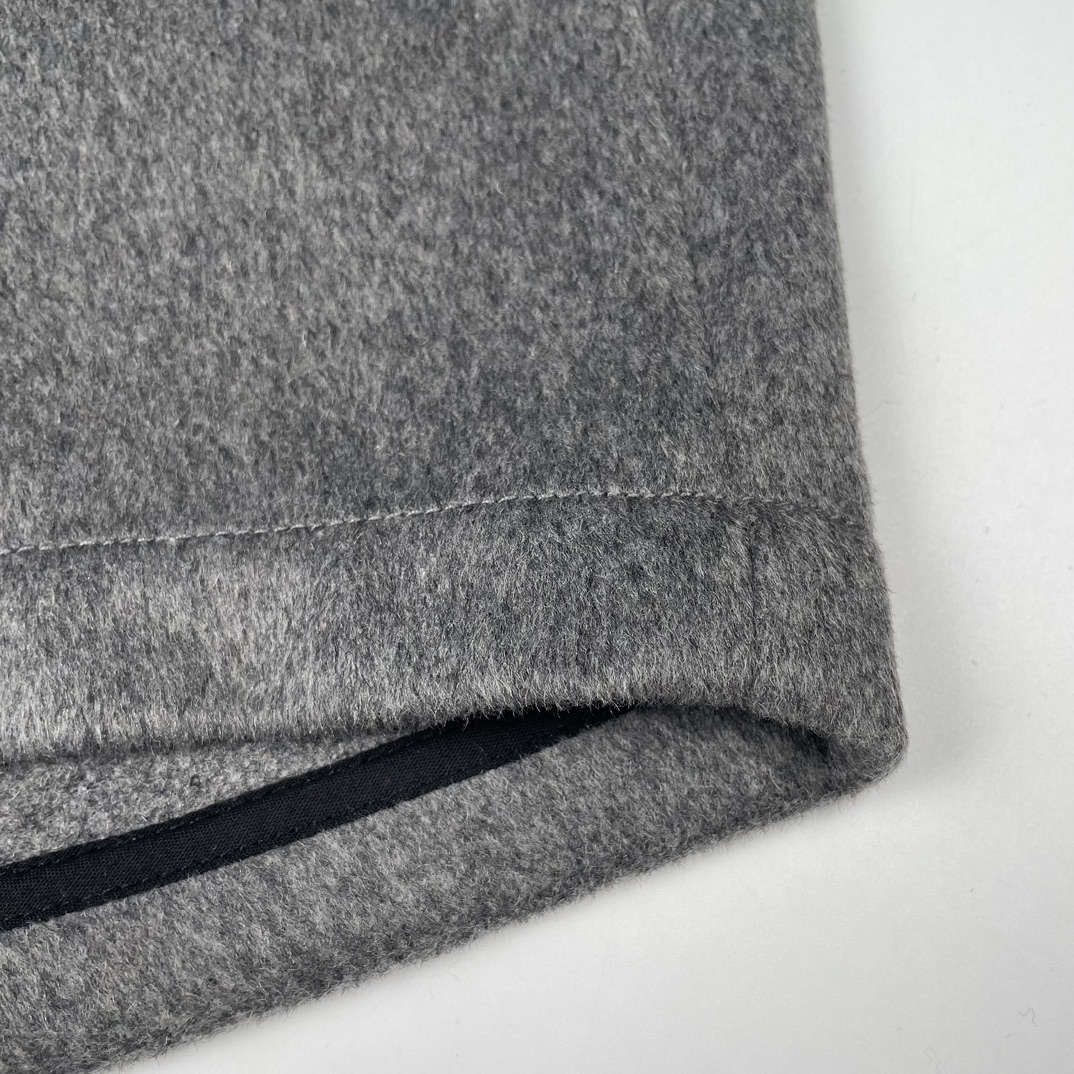 克罗心男士大码羊羔绒外套,克罗心chromehearts情侣款外套