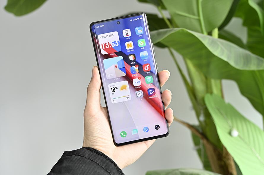 手机推荐2023年最值得买,2023年手机值得入手的排行榜