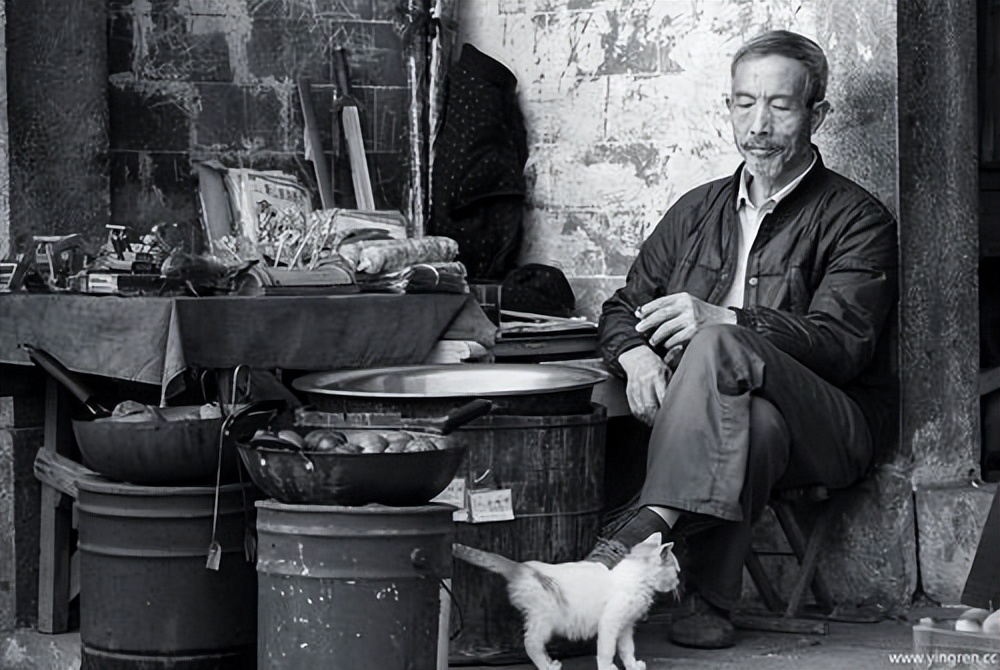 台湾会不会武统？卖茶叶蛋的大爷居然做出预测，他的观点让我震惊