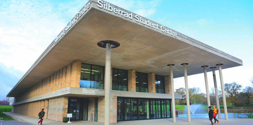 英国埃塞克斯大学在英国排名,埃塞克斯大学留学一年学费