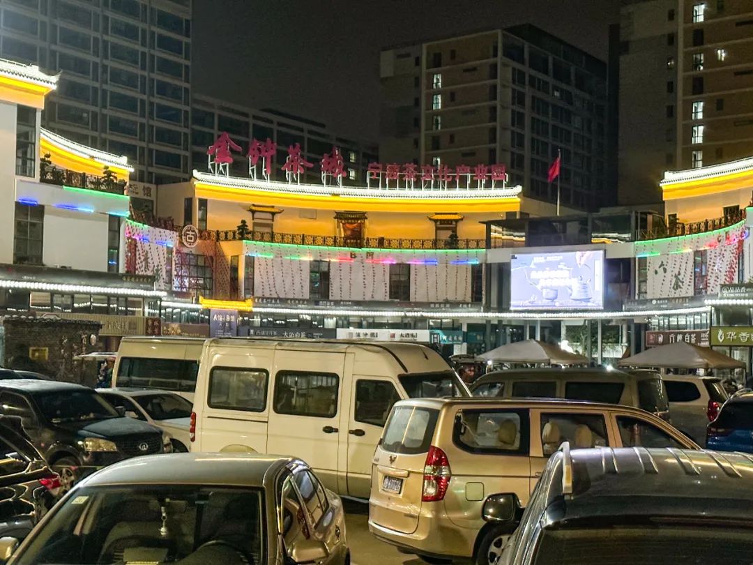 100元在潘家园古董市场捡漏,价值千万的古董交易