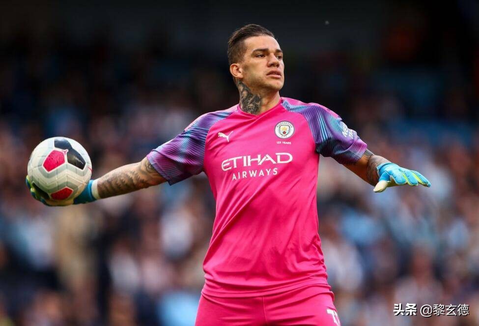 28岁才踢德甲，“小个子”门将跳入豪门，瓜迪奥拉慧眼另辟蹊径？