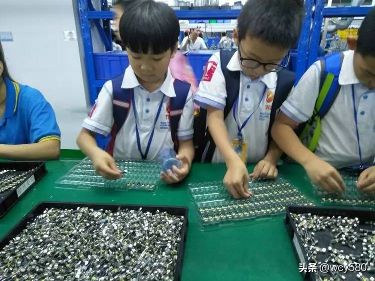 “苏山”、“永安”、“第X小学”？从校名之争说开去