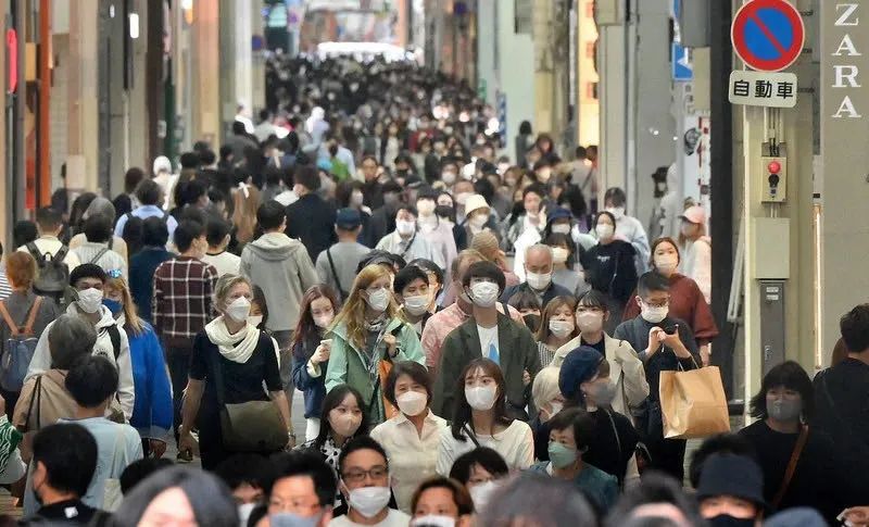 访日游客开启爆买模式,日本成了全世界最便宜的地方