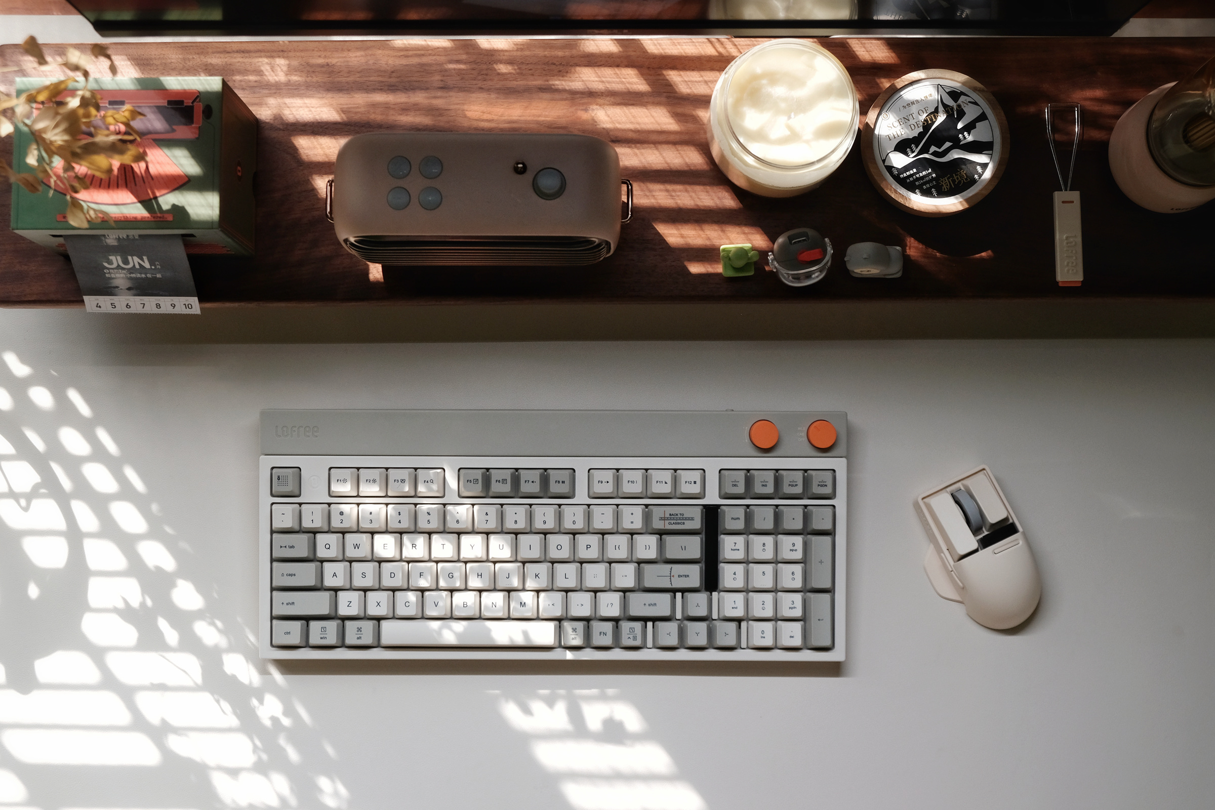 洛斐机械键盘开箱视频,洛斐键盘小方轴