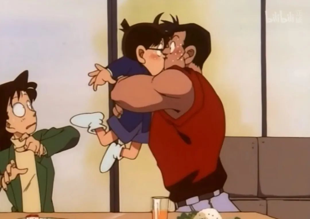 柯哀优衣库联名,柯哀亲了柯哀党