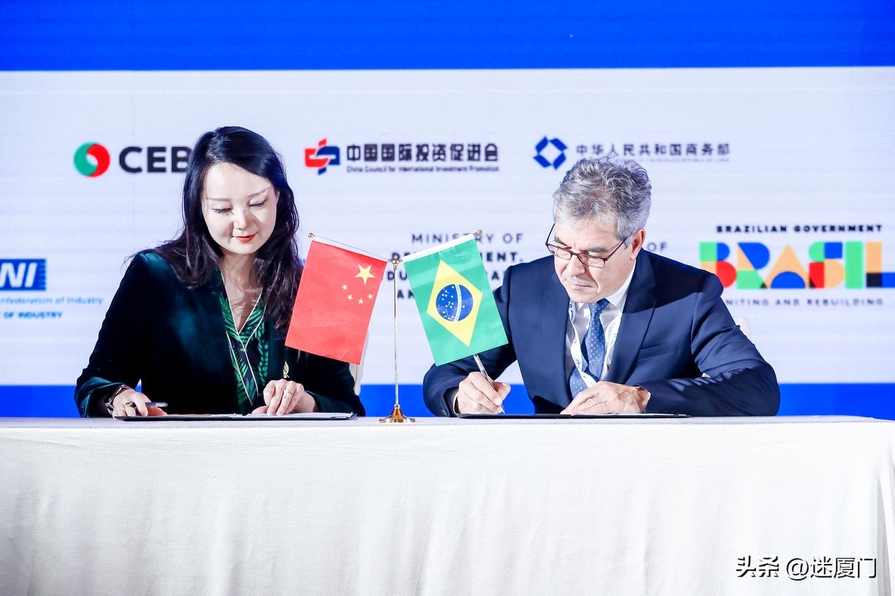 去俄罗斯用人民币换成什么币,对外贸易美元结算方式