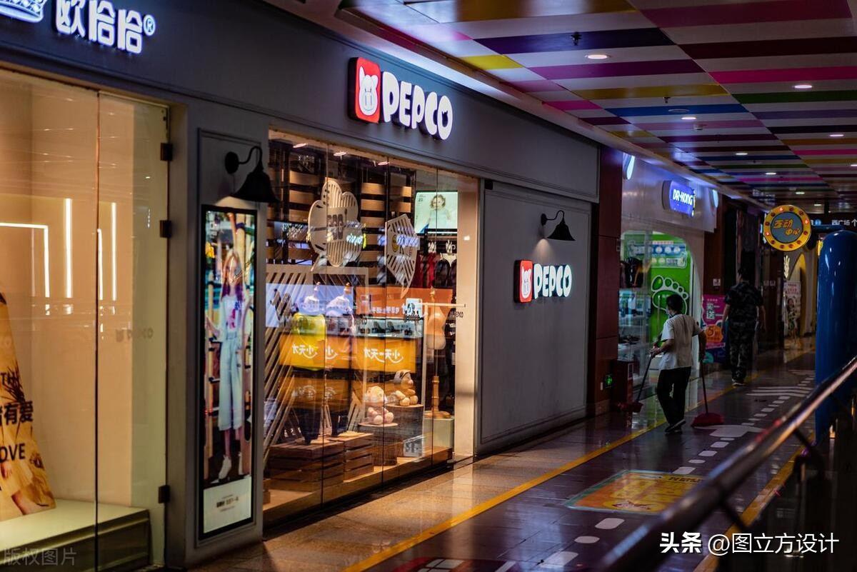 品牌童装店装修门头设计效果图,乡镇童装店装修效果图